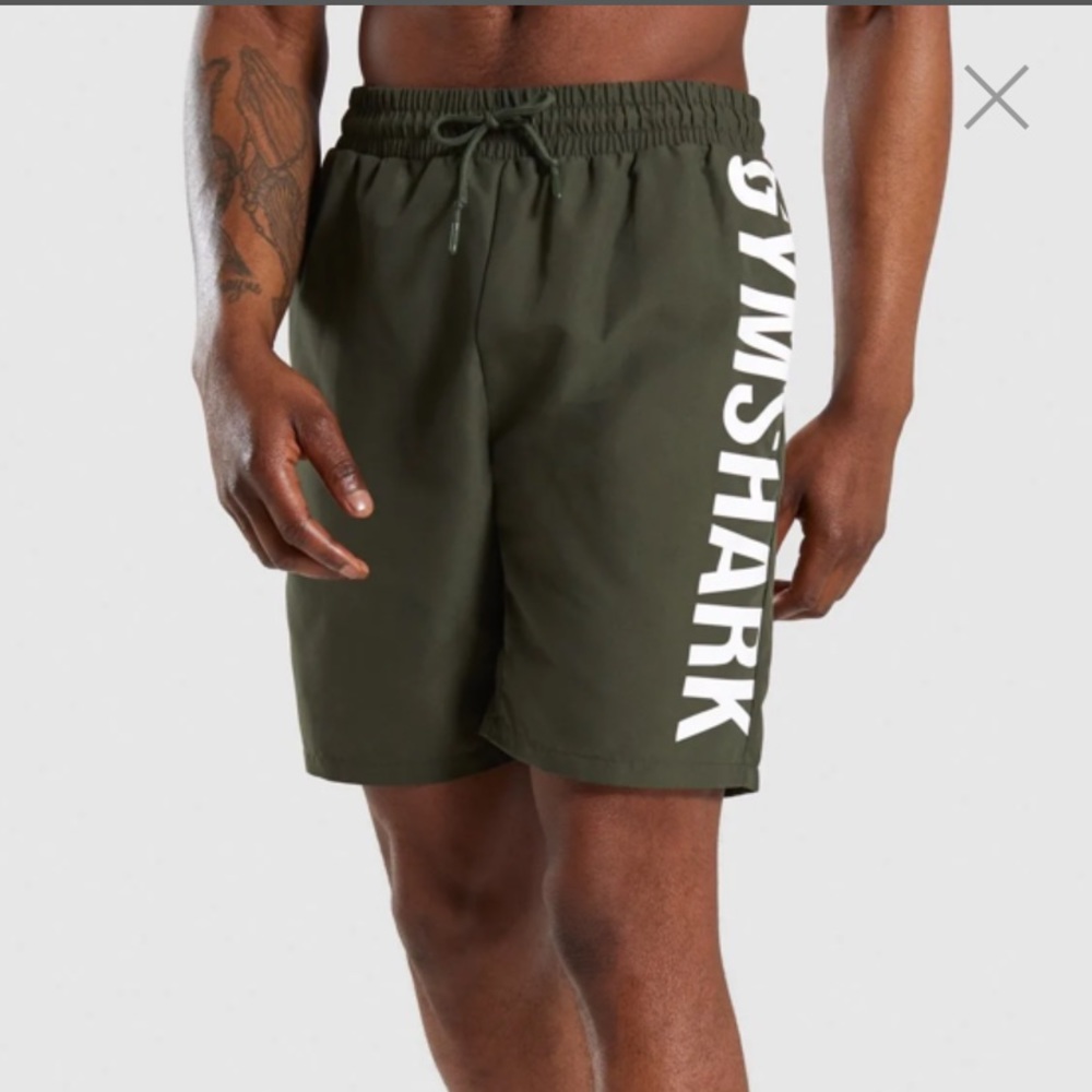 NWT gymshark oversized logo board shorts